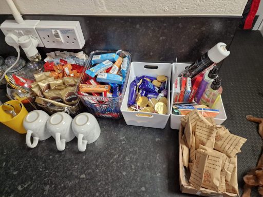 Comfort box/Refreshments