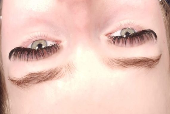 black-brown lash extentions